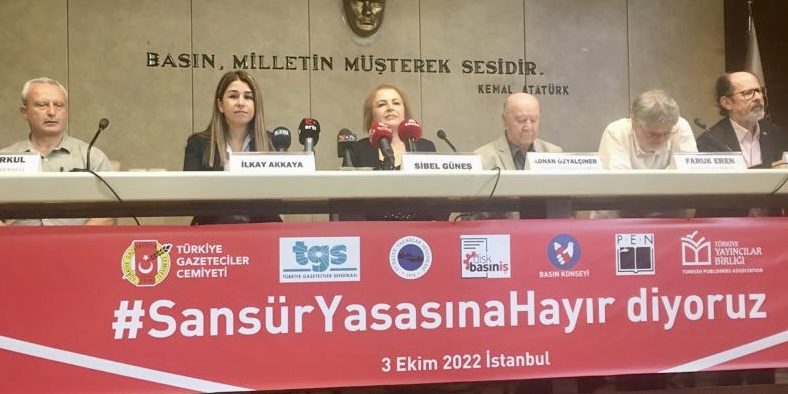 87fddfca-5420-490c-bb98-3d8e98690fc1