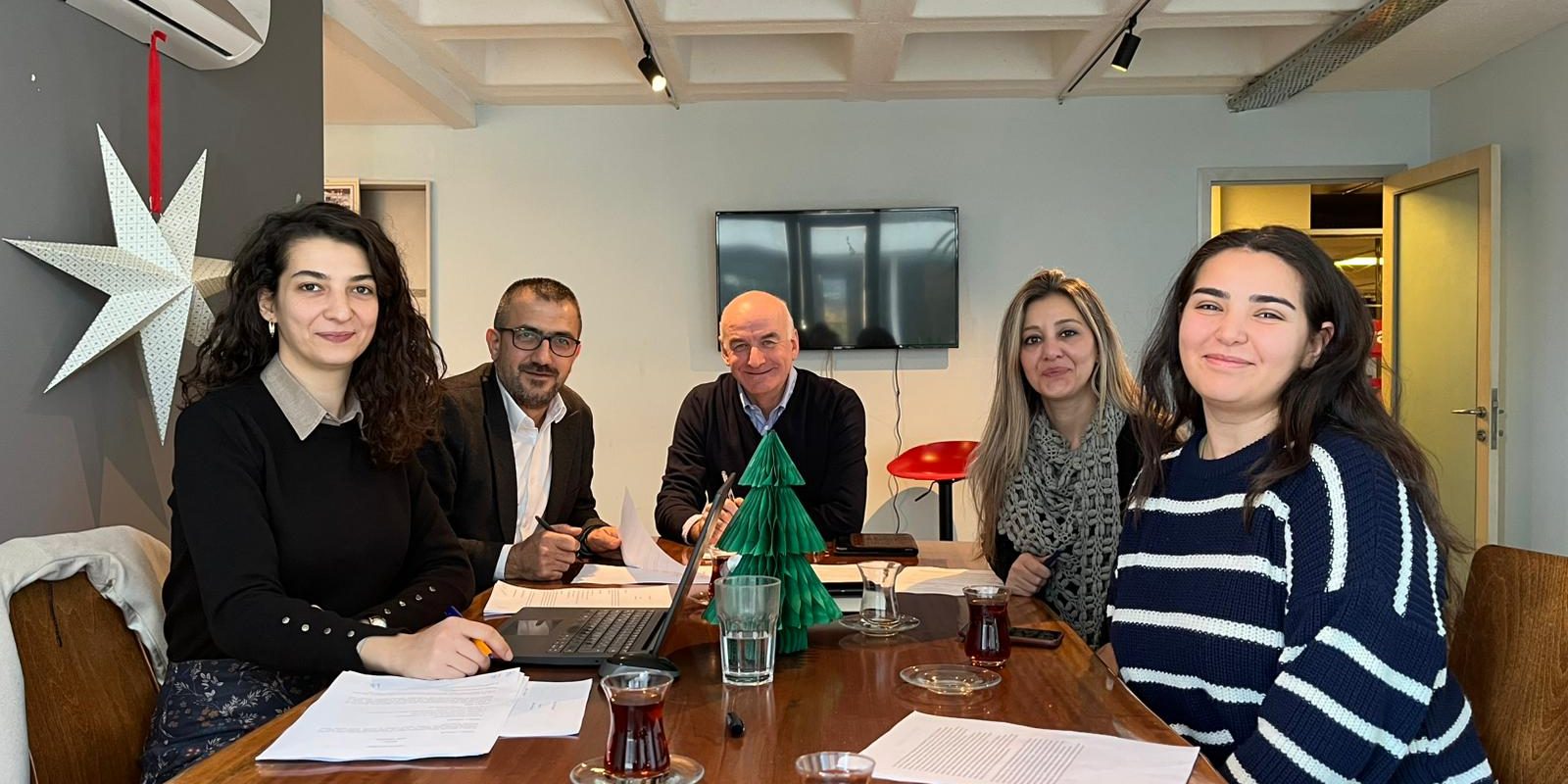 b3d08587-1a5c-44db-a614-e9f9cfe93ff6